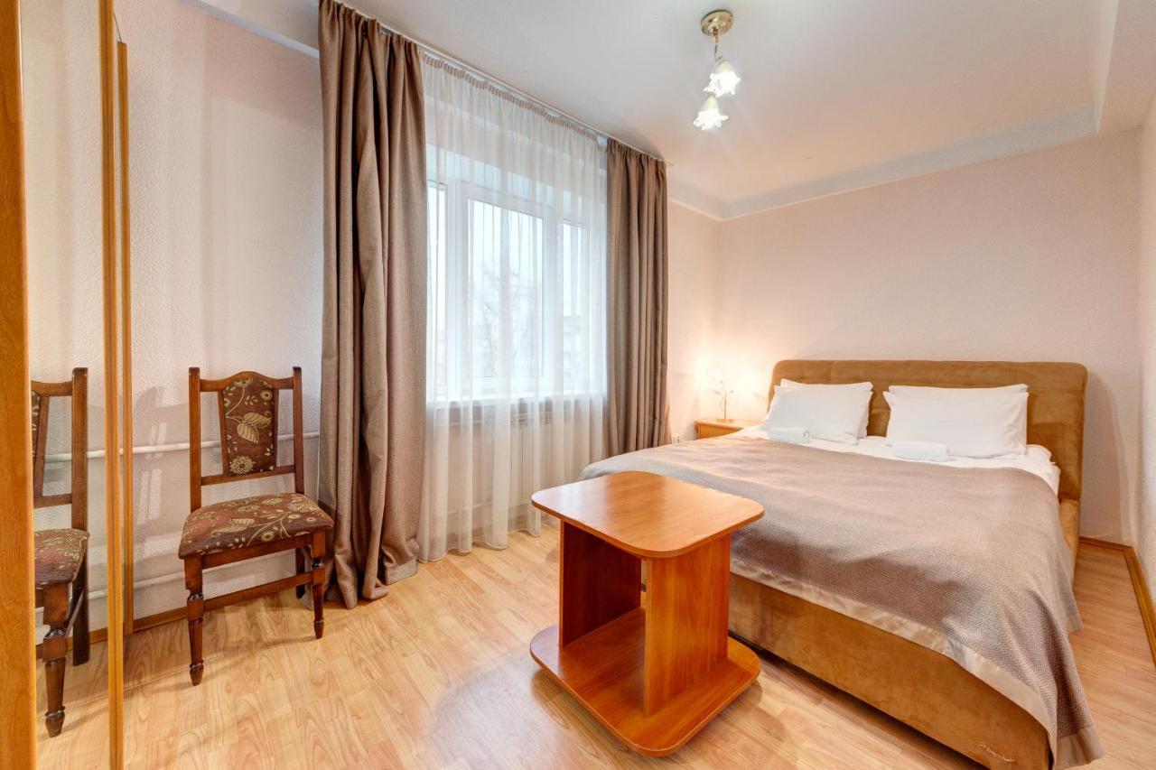 Holosiyvsky Hotel Kiev Exterior foto