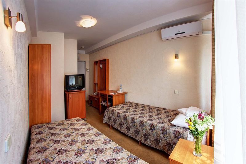 Holosiyvsky Hotel Kiev Exterior foto
