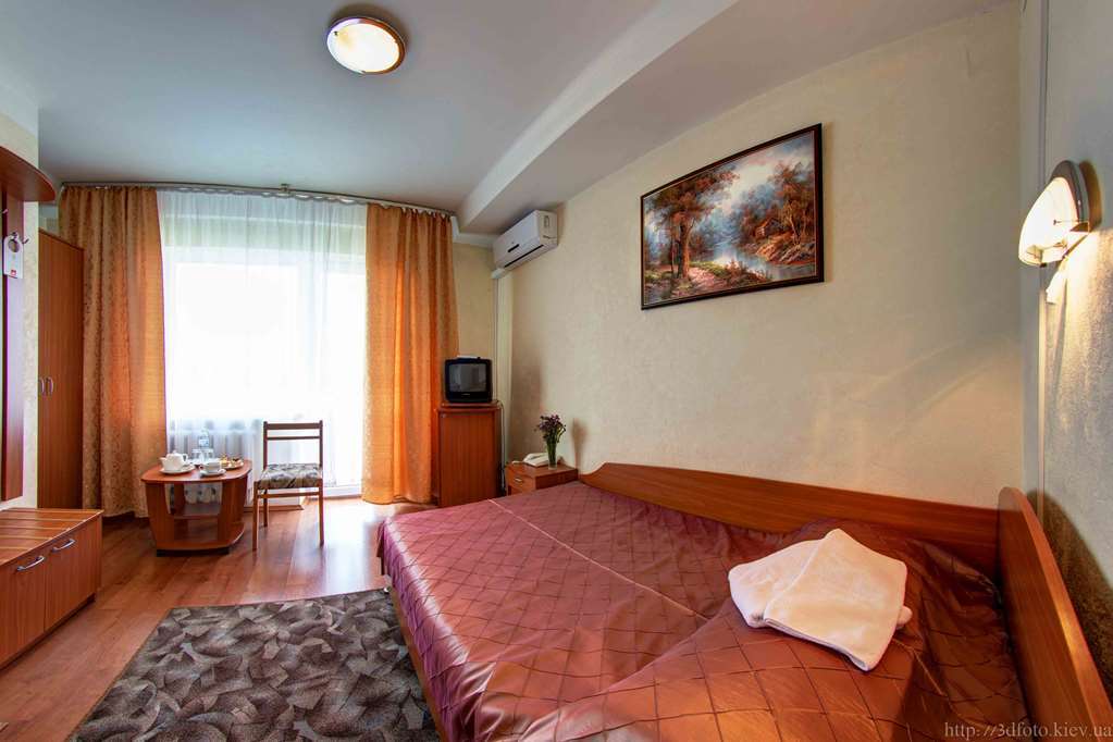 Holosiyvsky Hotel Kiev Quarto foto
